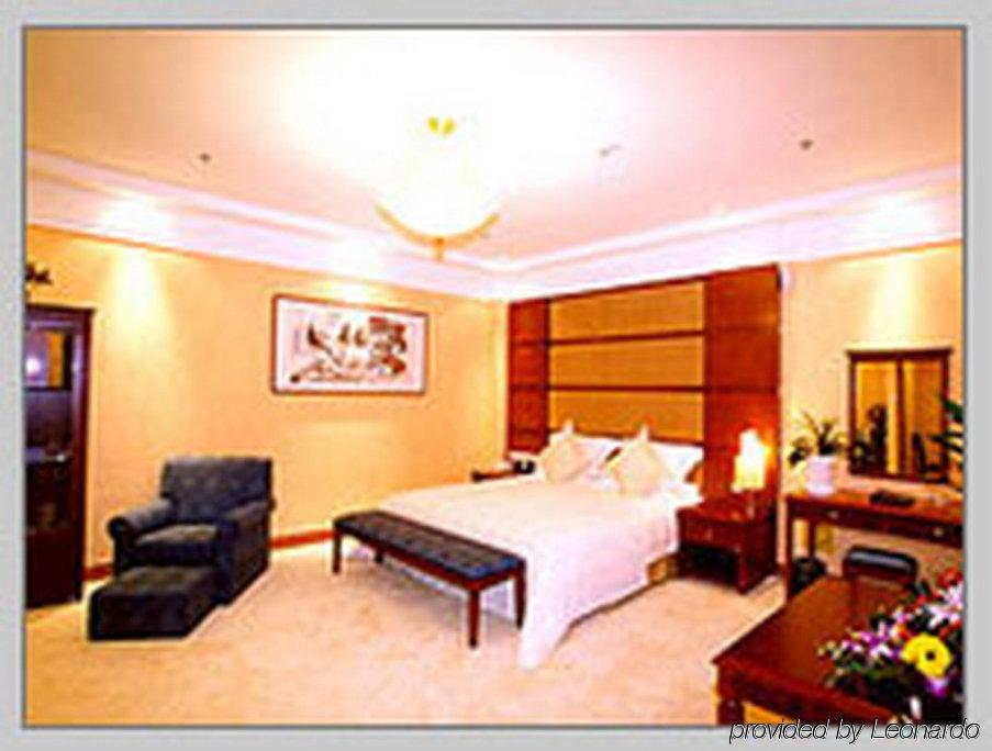 Yantai Phoenix Garden Hotel Room photo